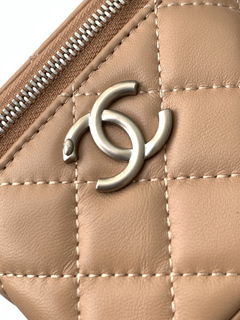 Ch**el cosmetic bags